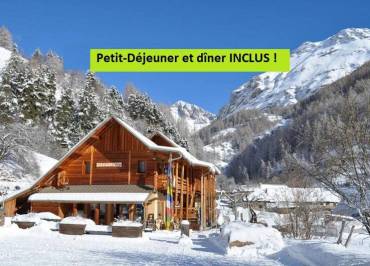 Le Gîte des 3 Cols (petit déjeuner. & dîner inclus) RÉALLON