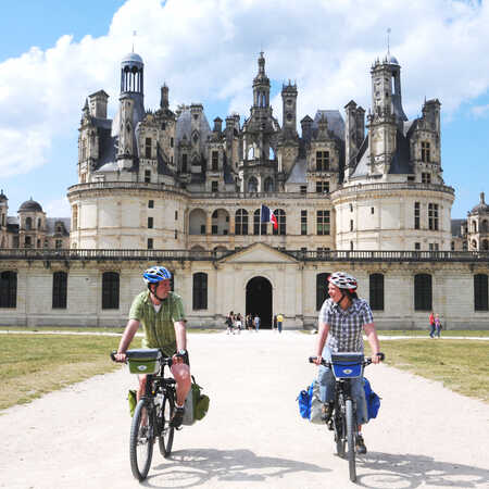 Randonnees velo autour des Chateaux de France