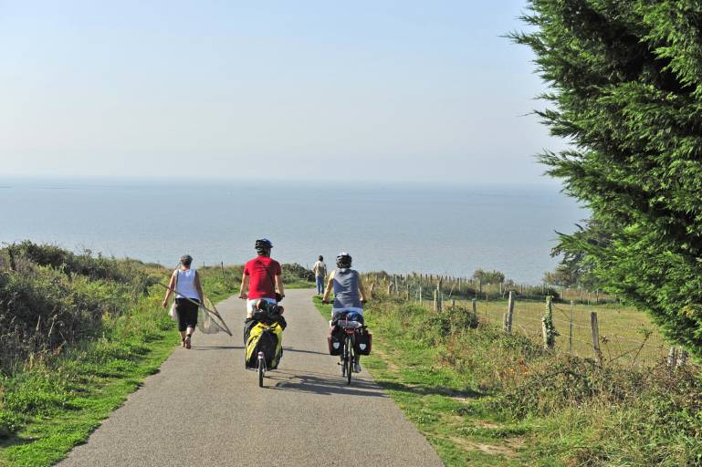 La cote outlet atlantique à vélo