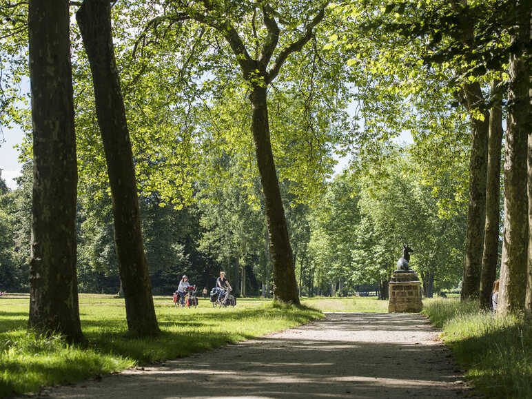 Balade à vélo autour de online paris