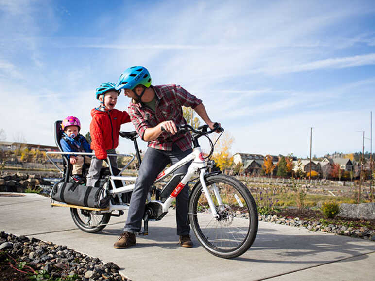 10 solutions pour transporter ses enfants à vélo